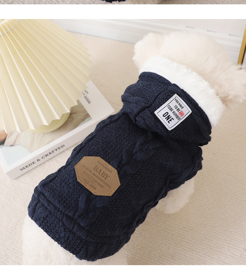 犬服 縄編み模様のもこもこボア襟ニットウェア