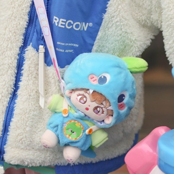 【20cm】ぬいぐるみ服　もこもこ怪獣着ぐるみサロペット