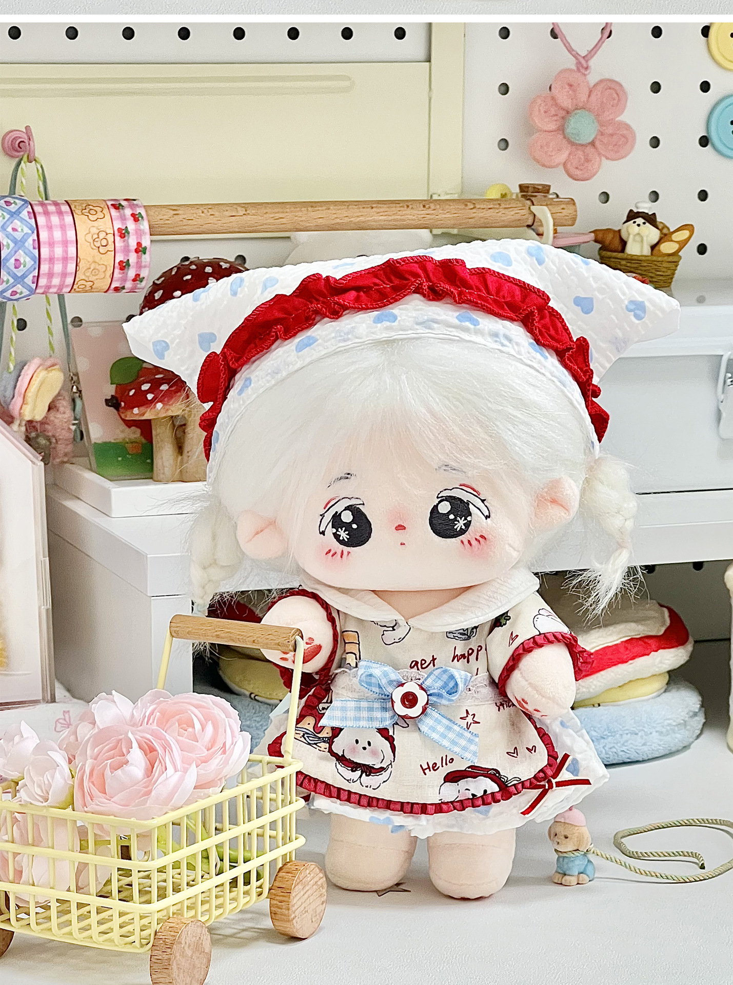 【20cm】ぬいぐるみ服 　メルヘンフリル帽子付きワンピース