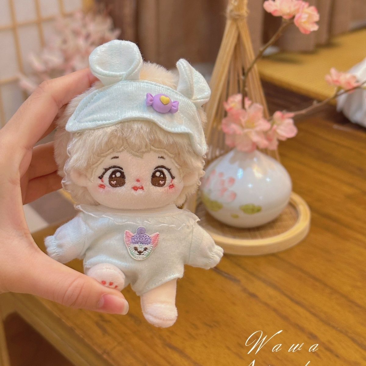https://fulmo-img-server.com/petit-nui-shop/aac373cf-46ca-49d1-a4fd-4ccfba070968.jpg