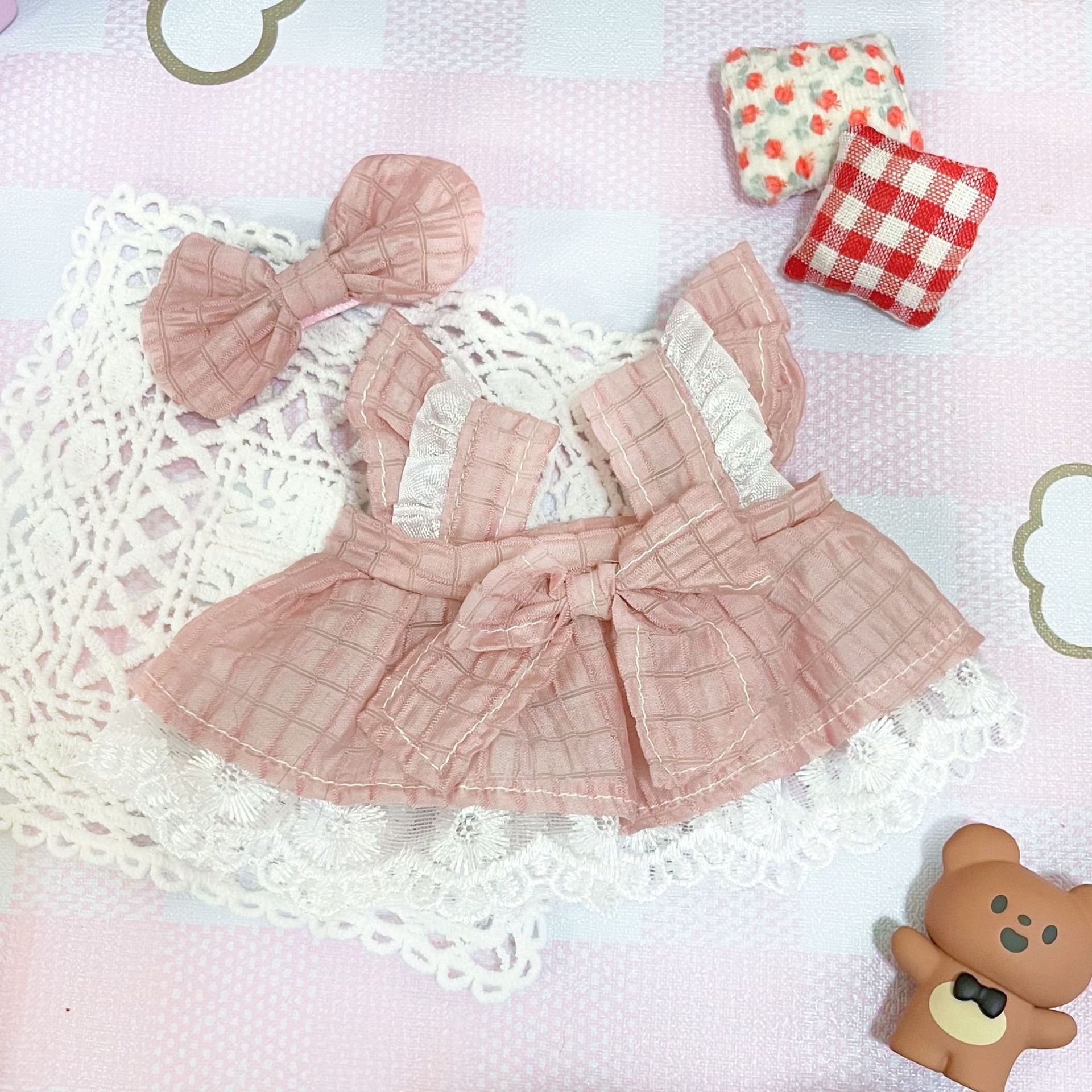 【20cm】ぬいぐるみ服 ピンクチェックフリルワンピース