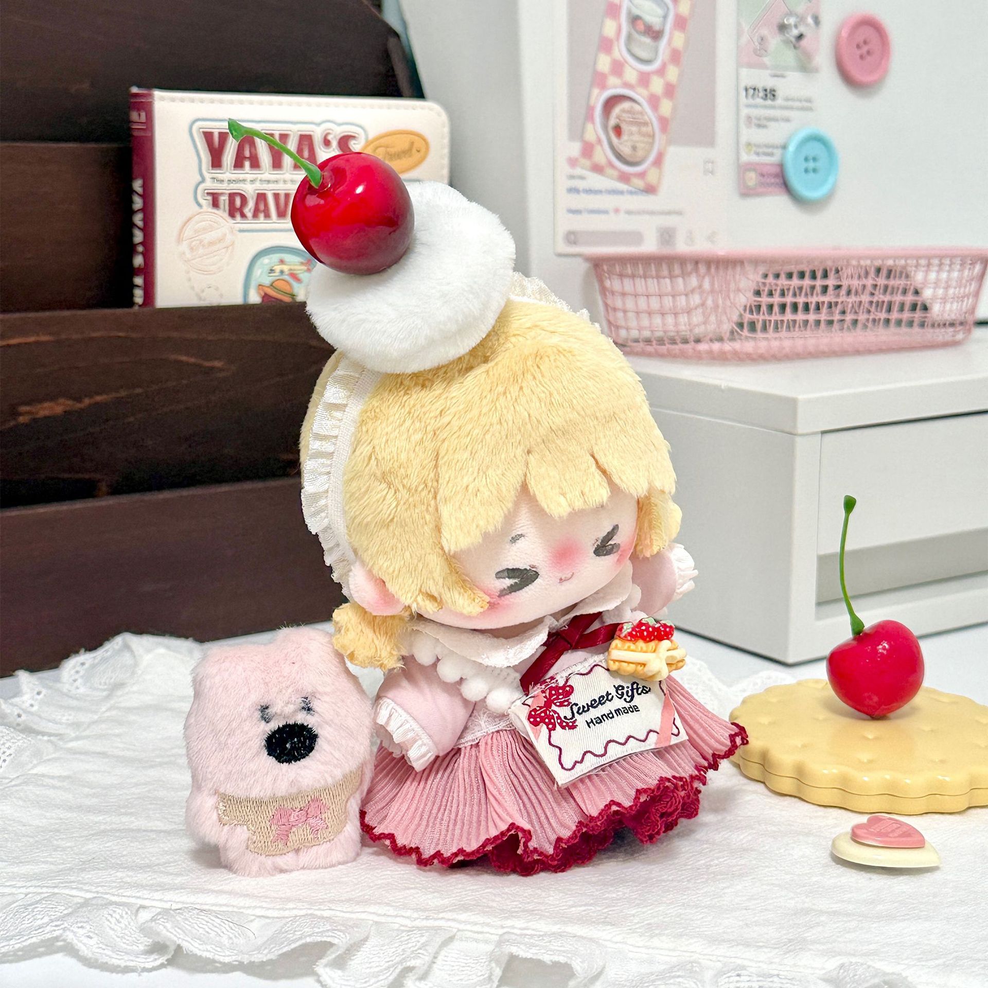 【10cm前後】ぬいぐるみ服 さくらんぼ帽子付き甘党ワンピース
