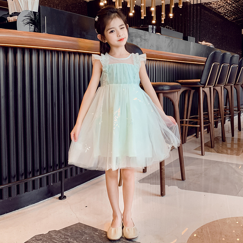 https://fulmo-img-server.com/petitdress/09428337-5521-44c3-94af-f78ff60c3aaa.jpg