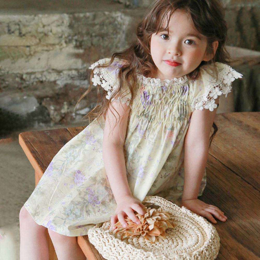 https://fulmo-img-server.com/petitdress/0e1b4a19e1332662b0bf3a5f8e94873f.jpg