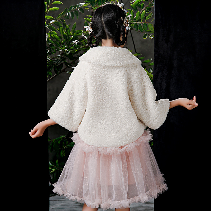 https://fulmo-img-server.com/petitdress/0e981025-8649-4d55-bfb2-17c67c8e7298.jpg