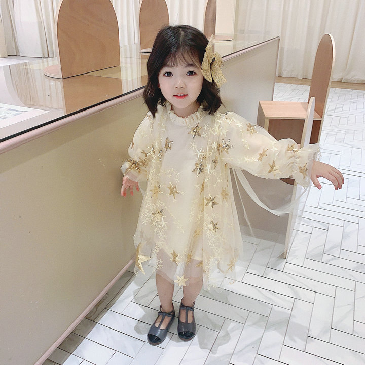 https://fulmo-img-server.com/petitdress/11c7cee5-6857-41e6-a9da-712e0ef3d239.jpg
