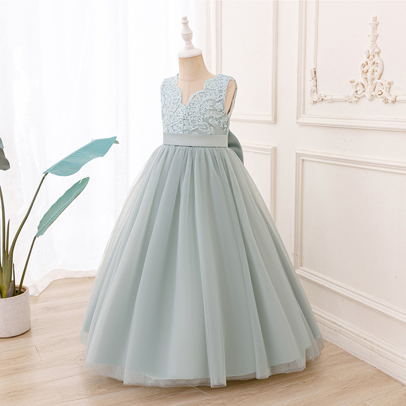 https://fulmo-img-server.com/petitdress/168f35b4-b682-4ce1-ad86-c158c2cf2ad7.jpg