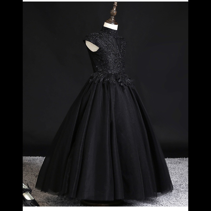 https://fulmo-img-server.com/petitdress/172bb43b-15d4-495a-b99c-d8cb4bf697fb.jpg