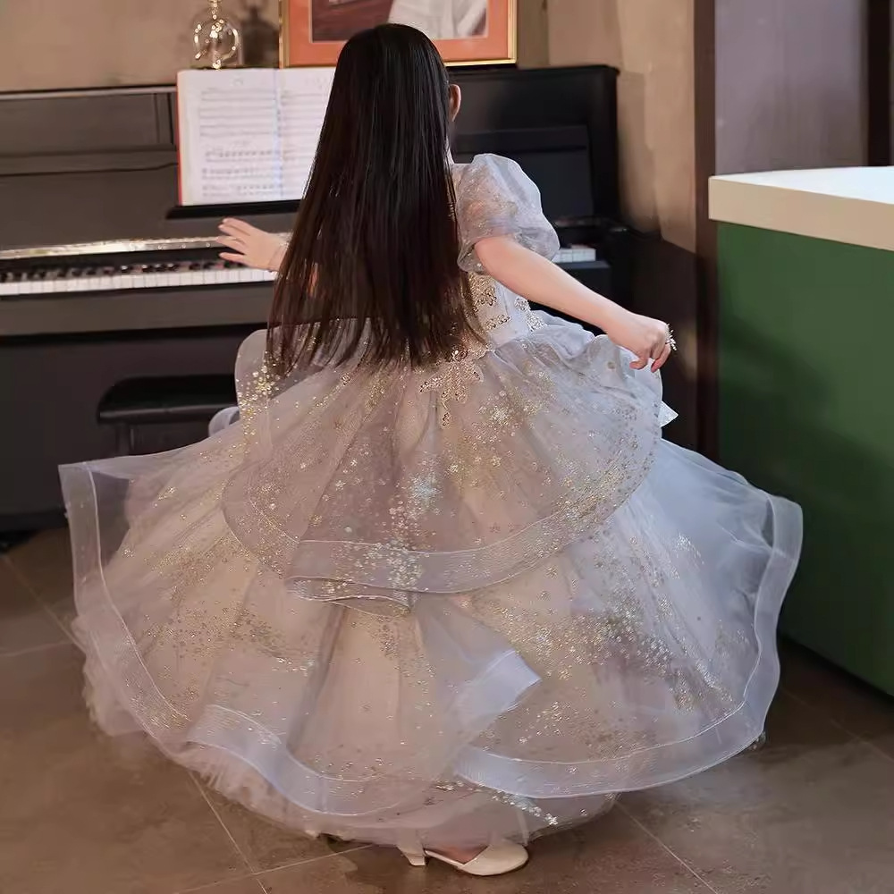 https://fulmo-img-server.com/petitdress/178720e5-3d7b-451f-8a6d-7f79f4c92d31.jpg