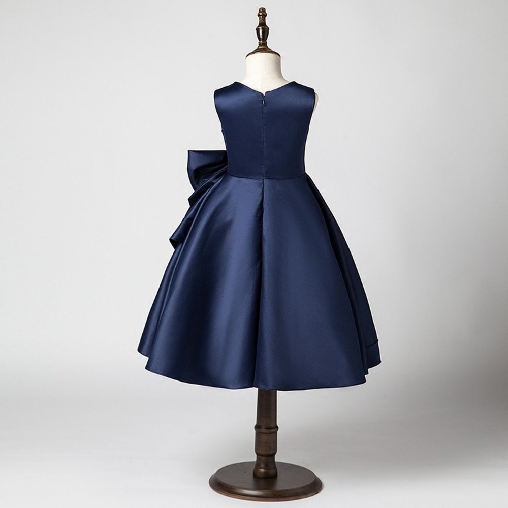 https://fulmo-img-server.com/petitdress/180c69075140297fd53bb27440d1c7ec.jpg