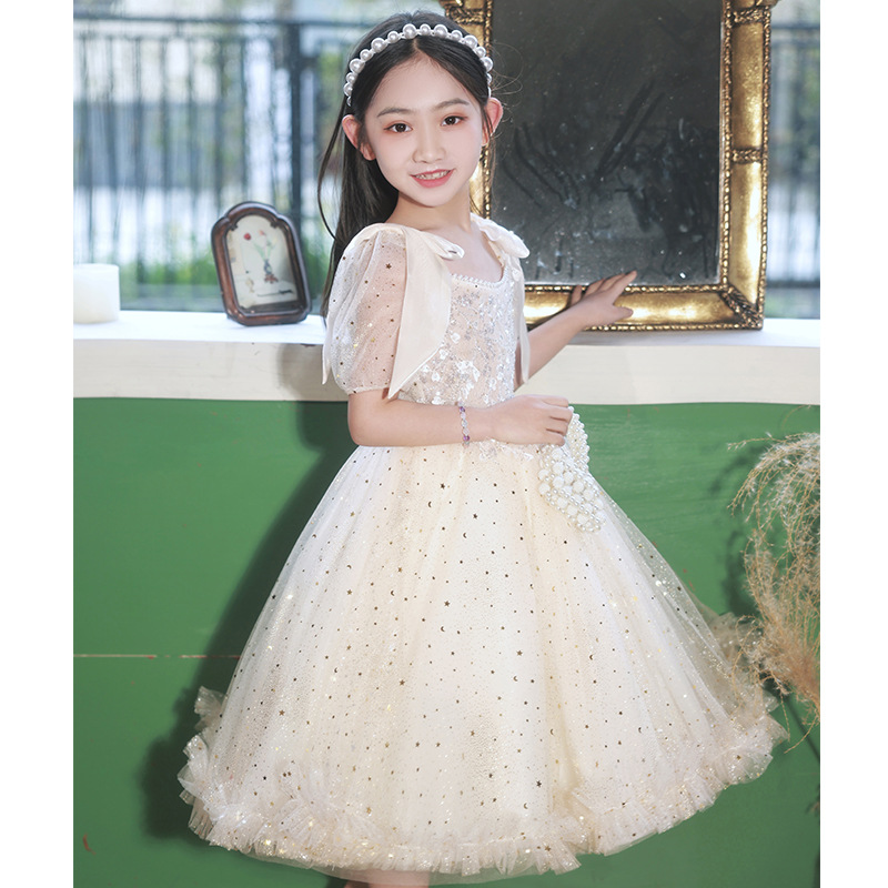 https://fulmo-img-server.com/petitdress/181111c6-789b-444d-b94c-8ed4443e0dbe.jpg