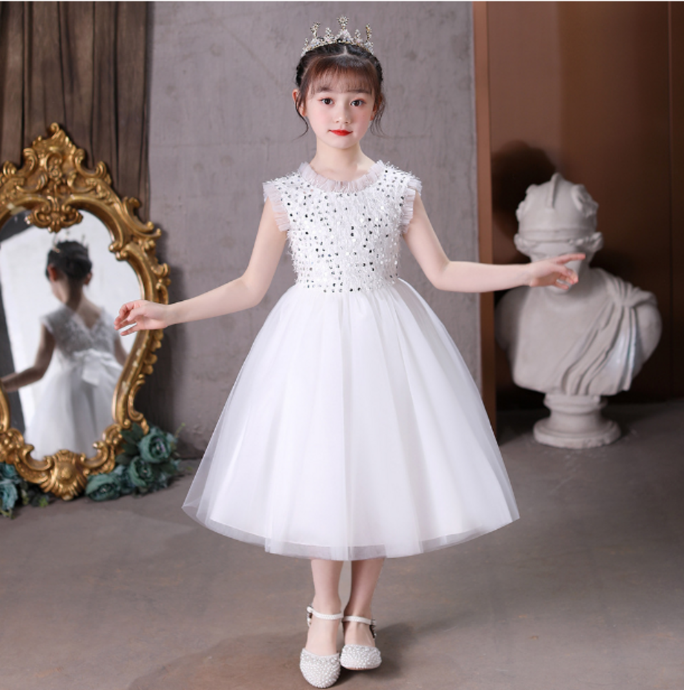 https://fulmo-img-server.com/petitdress/1ce0be161e81df92ad18467bda21a451.png