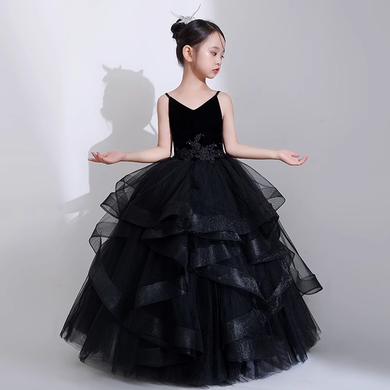 https://fulmo-img-server.com/petitdress/1eda48a1-947b-4f0d-be69-7773fc0cc18b.jpg