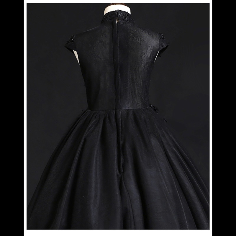 https://fulmo-img-server.com/petitdress/1f82a3f1-2d60-4443-a47c-70a22d0b73a2.jpg