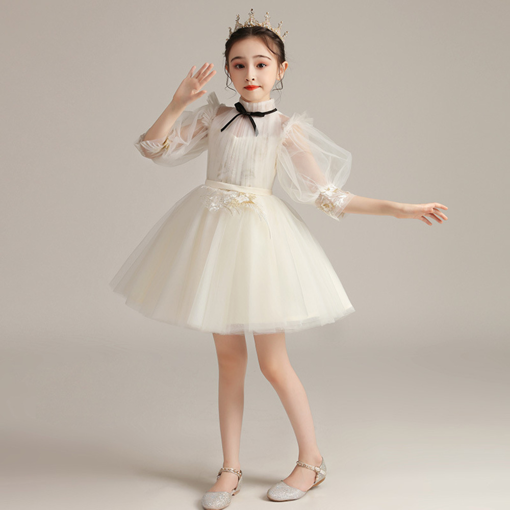 https://fulmo-img-server.com/petitdress/22cd1bd4ccd5f976ec036760ed343eca.jpg