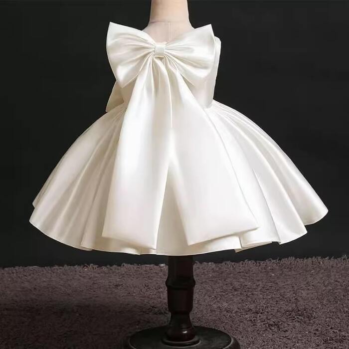 https://fulmo-img-server.com/petitdress/25545ff72cfdd15088b3c51e67994d50.jpg