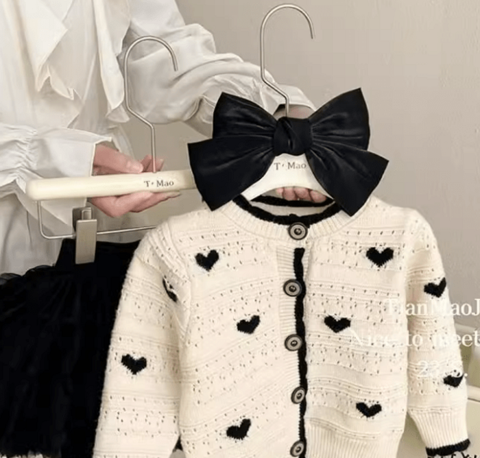 子ども服 きれいめ子どもカーディガン 長袖 ハート柄ニット