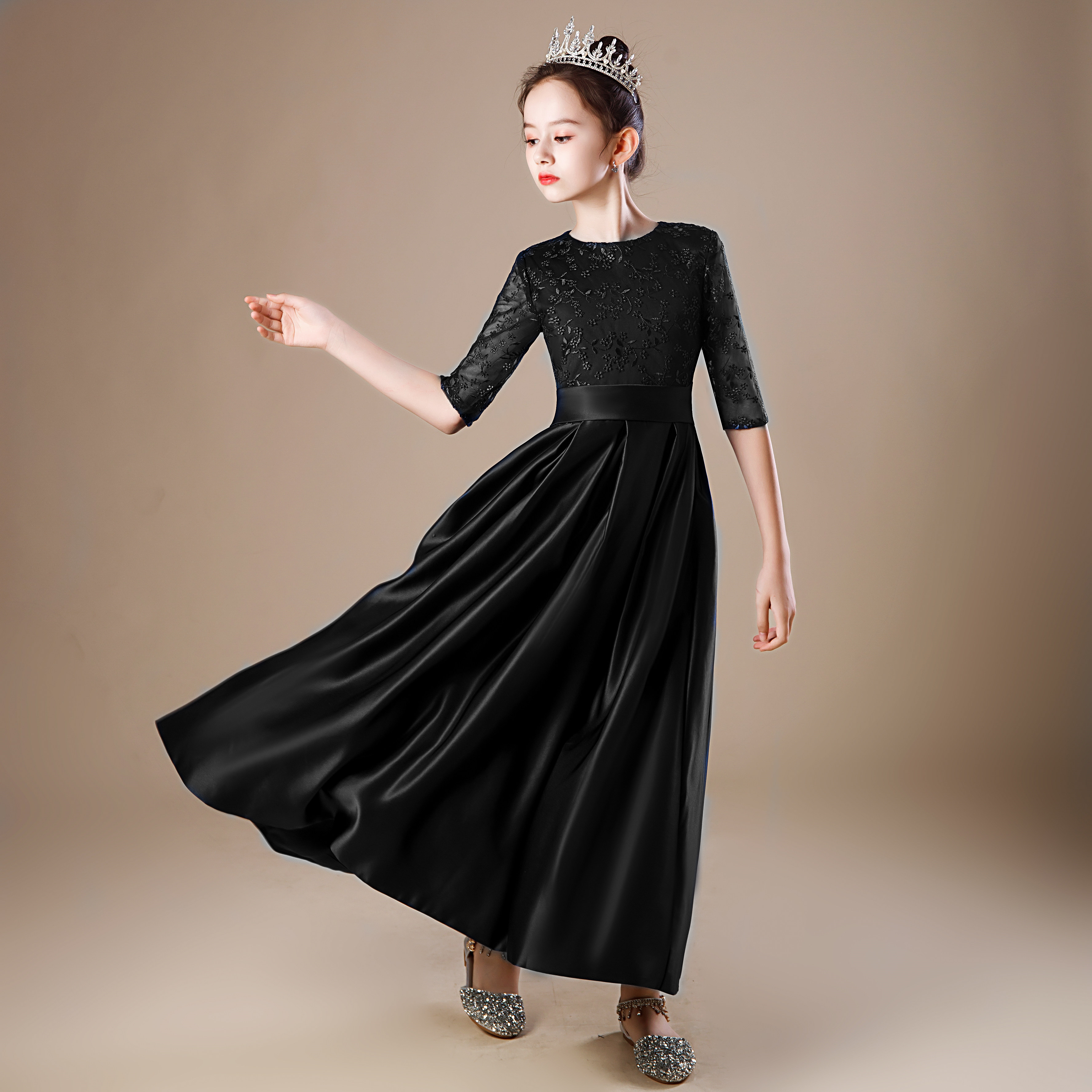 https://fulmo-img-server.com/petitdress/3205ccb1-2daa-4aee-a3d1-5dc17ab4d468.jpg