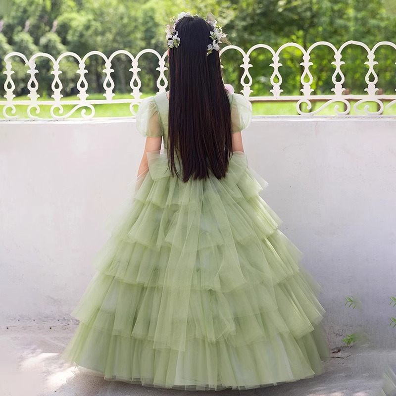https://fulmo-img-server.com/petitdress/3357d393-db6f-4cda-aba1-b4853ee9791f.jpg