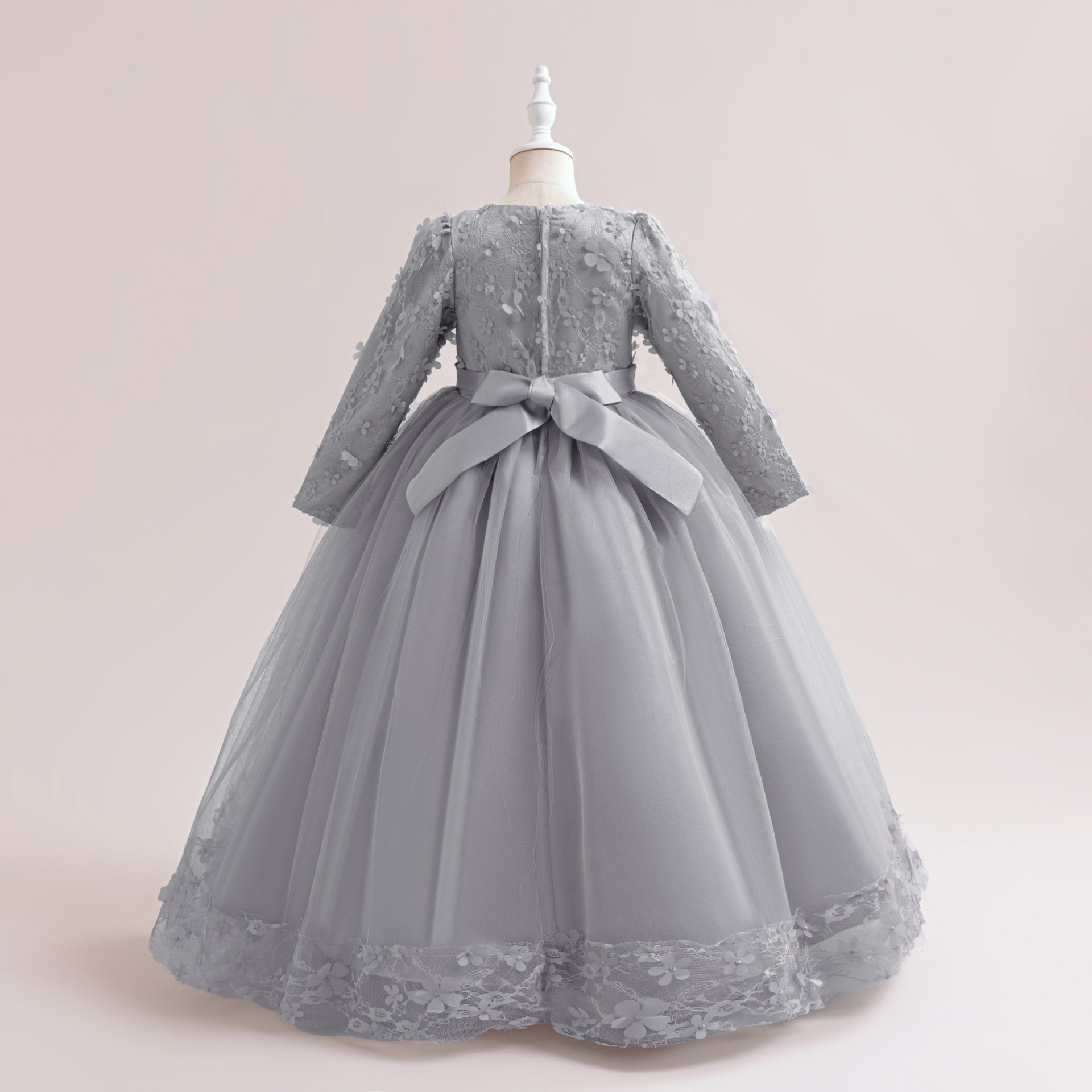 https://fulmo-img-server.com/petitdress/34afaa69-fa34-41a6-a182-2e9123f95a8b.jpg