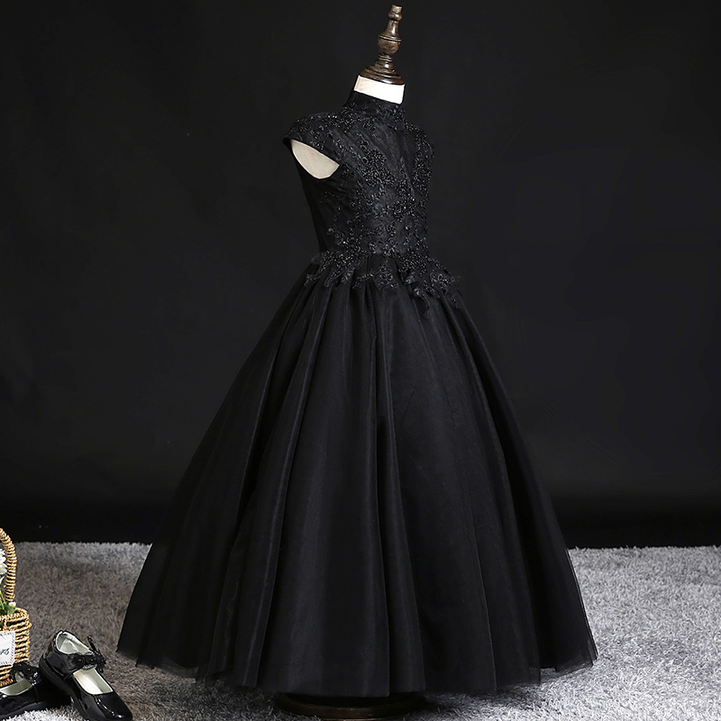 https://fulmo-img-server.com/petitdress/35b576c0-c289-4488-99d0-39aae924e9b8.jpg