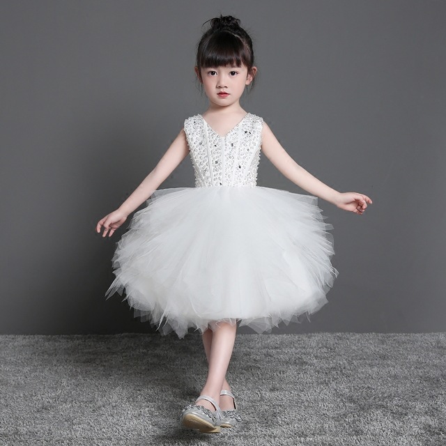 https://fulmo-img-server.com/petitdress/35ba5e9d-cfc5-4000-b27e-93ae60f5fe99.jpg