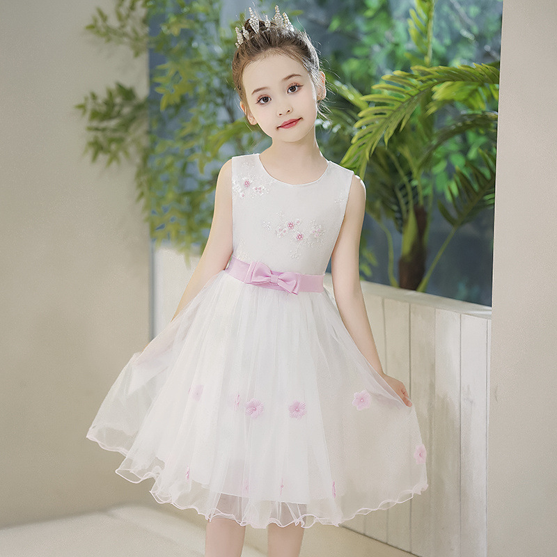 https://fulmo-img-server.com/petitdress/3a9b2bd3-1840-4108-ab94-8f1e0feeb5b6.jpg