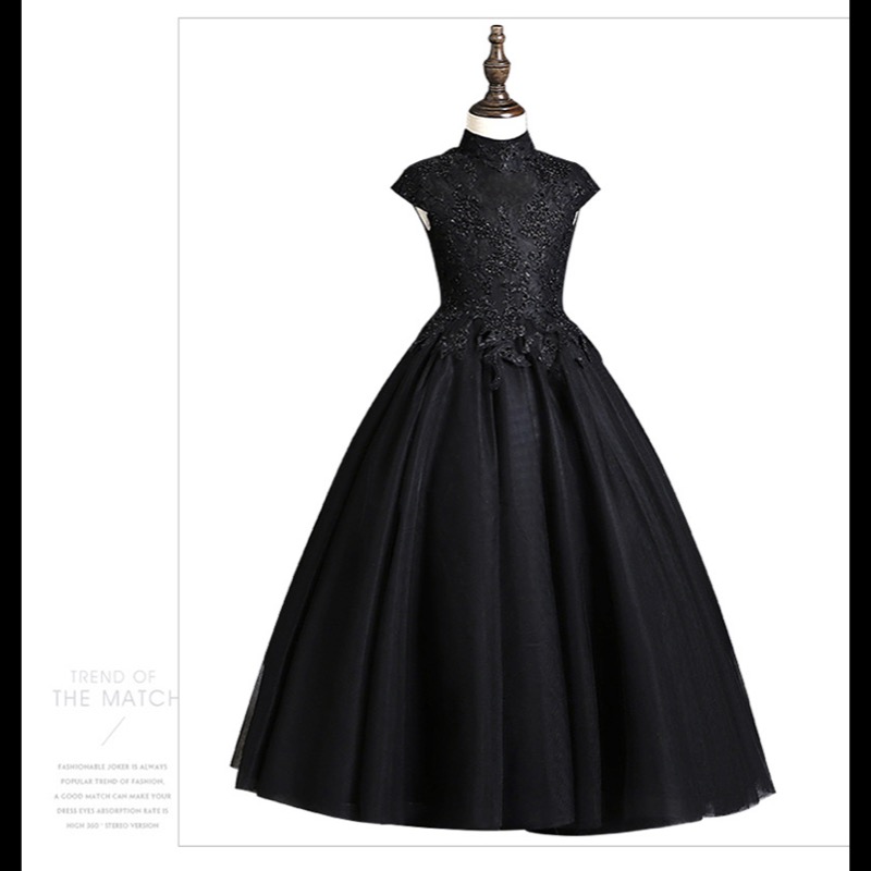 https://fulmo-img-server.com/petitdress/3c8cb104-c3dc-45e0-a81f-7051a5a73bbb.jpg