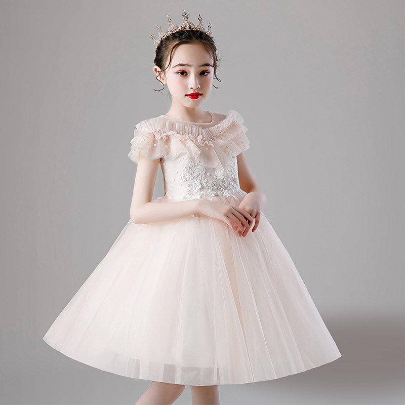 https://fulmo-img-server.com/petitdress/3d17aa40-491e-495d-ac6a-97de78c02e11.jpg