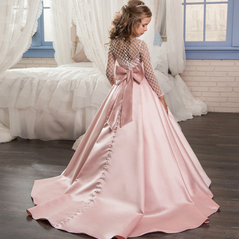 https://fulmo-img-server.com/petitdress/4041c29b-3341-44a6-8d5e-421ef73249c0.jpg
