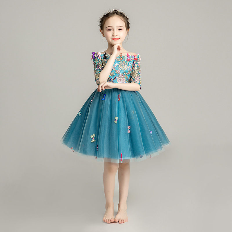 https://fulmo-img-server.com/petitdress/41d16c5e-50b7-4327-8e7a-6d4ff1fc74ef.jpg