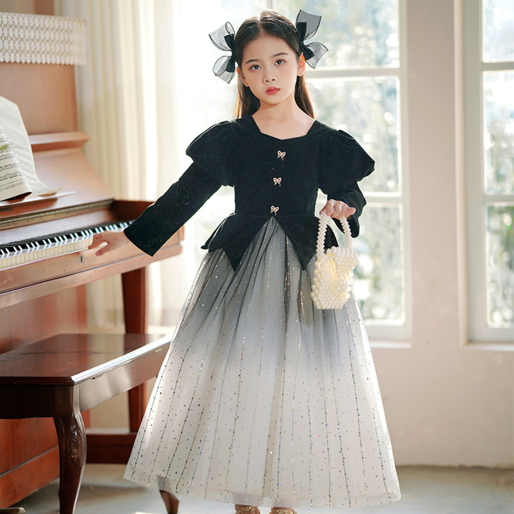 https://fulmo-img-server.com/petitdress/42283cf4f59b8d8a3fc77b6d257834a1.jpg