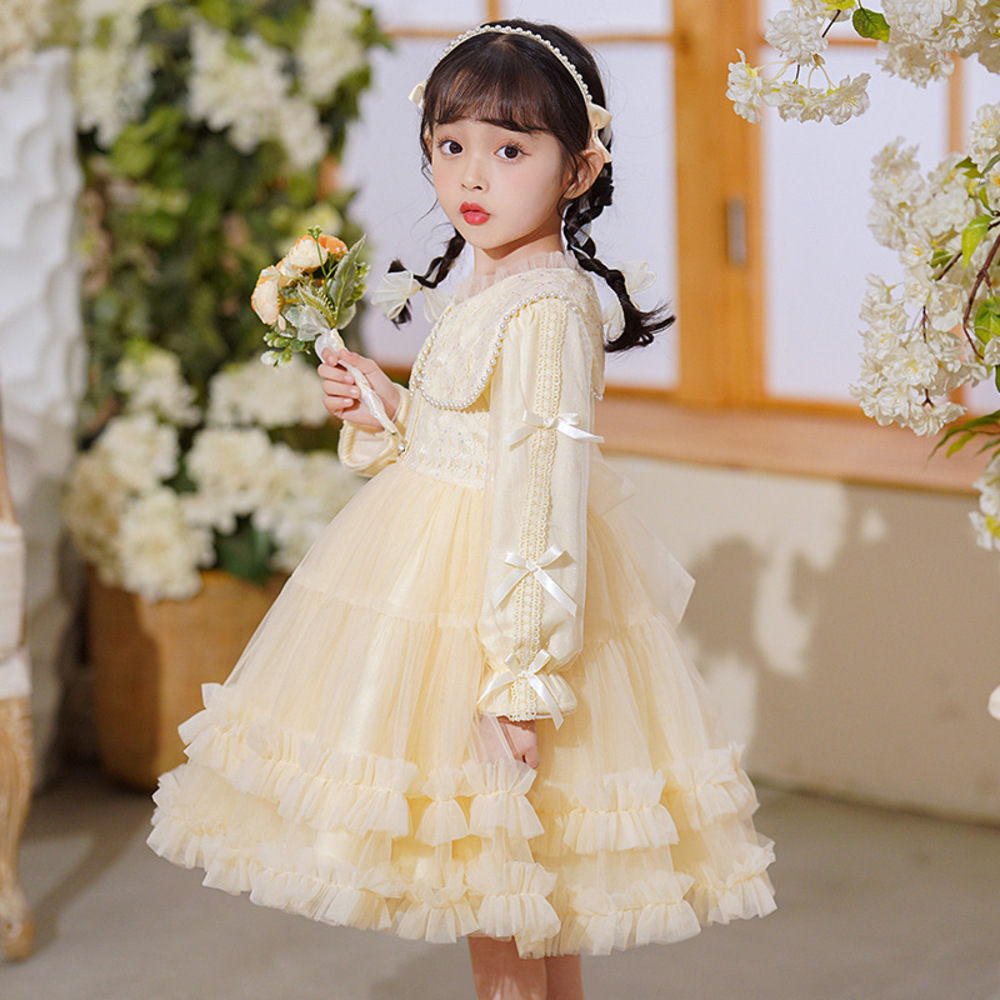 https://fulmo-img-server.com/petitdress/42a63ba227144d4fcc0998b2e8be73f6.jpg