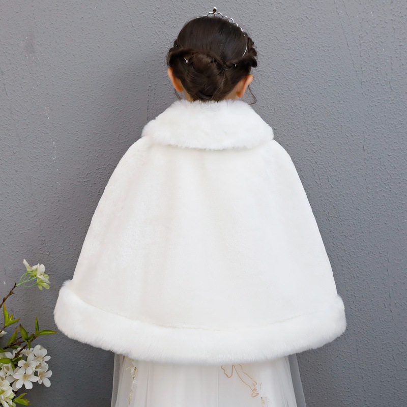 https://fulmo-img-server.com/petitdress/43a0a416-9547-4339-b6a1-faa31325dd34.jpg