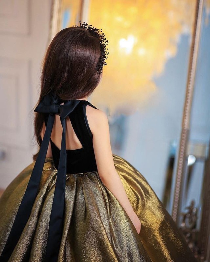 https://fulmo-img-server.com/petitdress/4601b653e7af2ad72034414dbfa5eb77.jpg