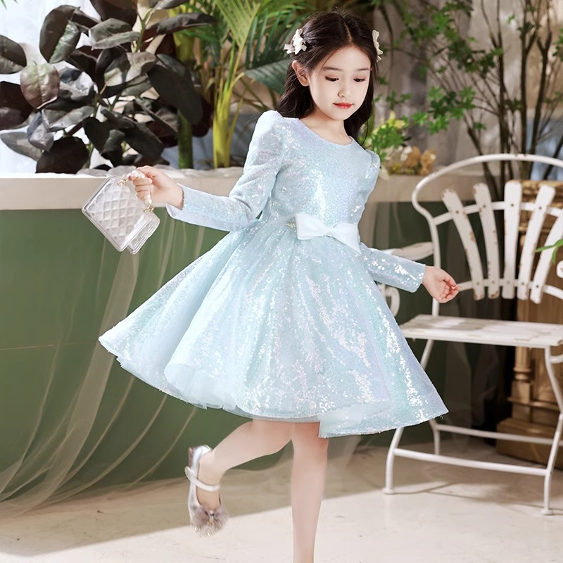 https://fulmo-img-server.com/petitdress/4ac3abf5-3993-4e5a-bd11-11aeac86b478.jpg