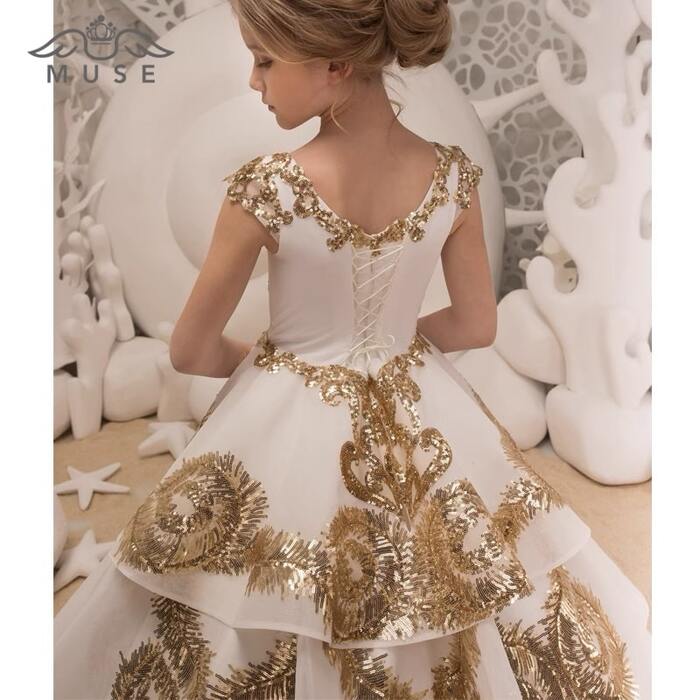 https://fulmo-img-server.com/petitdress/4f27f214629466bc250a5a4c0eac42e6.jpg