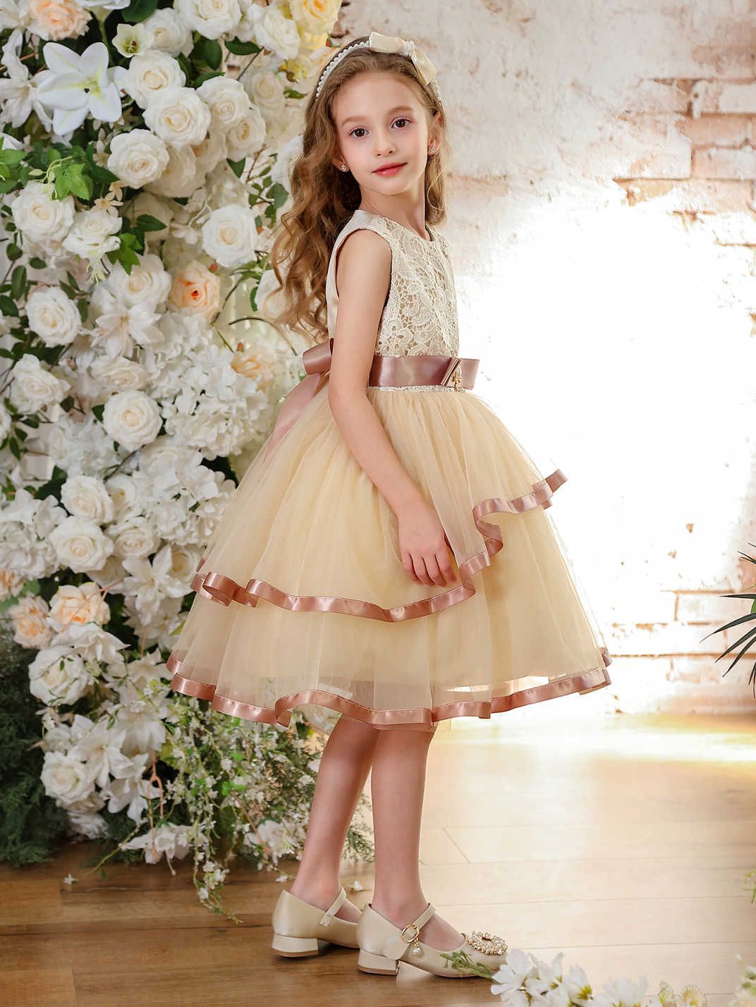 https://fulmo-img-server.com/petitdress/536e796b-f806-4e9d-95a9-8f8c137a0ffc.jpg