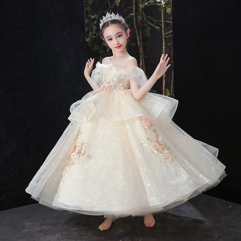 キッズドレス 花飾りレースのプリンセスドレス