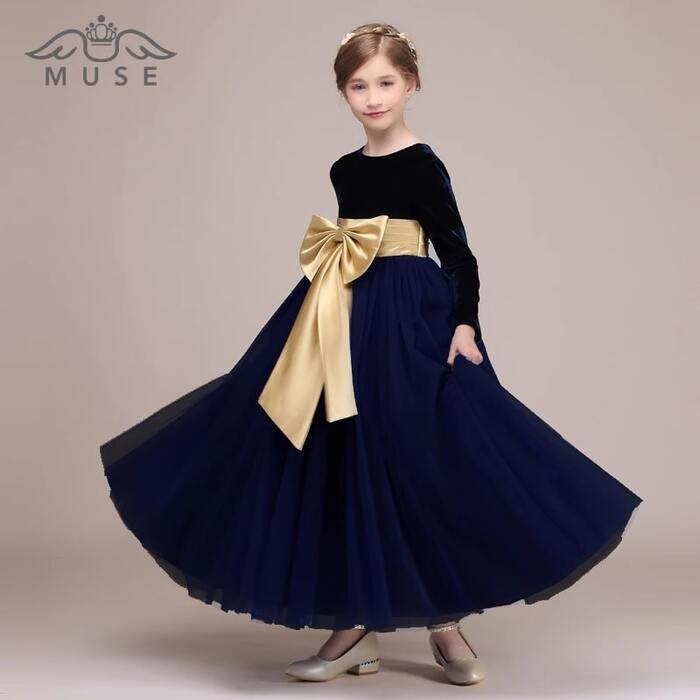 https://fulmo-img-server.com/petitdress/58fb2c84d053f7f77450ea07b3a8c87f.jpg