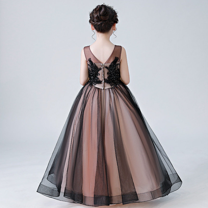 https://fulmo-img-server.com/petitdress/5e554e37-77a3-446c-95c8-6efa00fd0aa7.jpg
