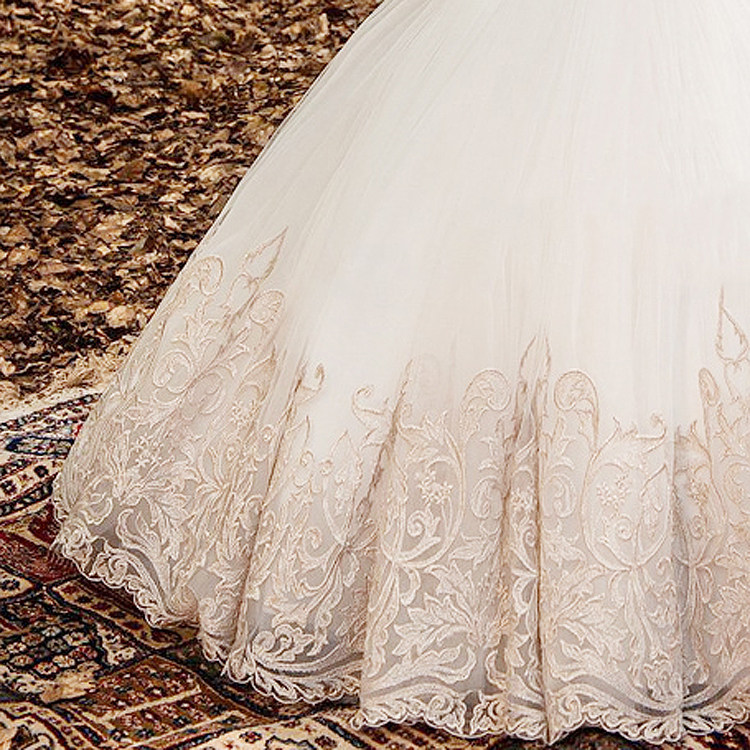 https://fulmo-img-server.com/petitdress/6103fb7a-a558-47ca-851a-0bd254955715.jpg