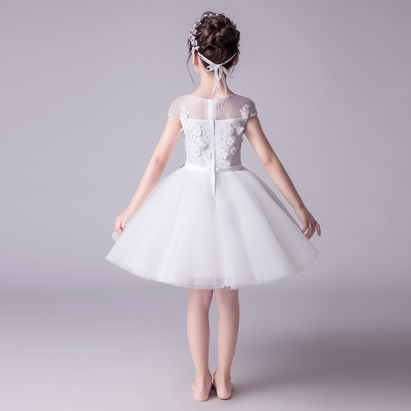 https://fulmo-img-server.com/petitdress/61209d70-3fc0-471a-a549-f28a5ee4dcf0.jpg