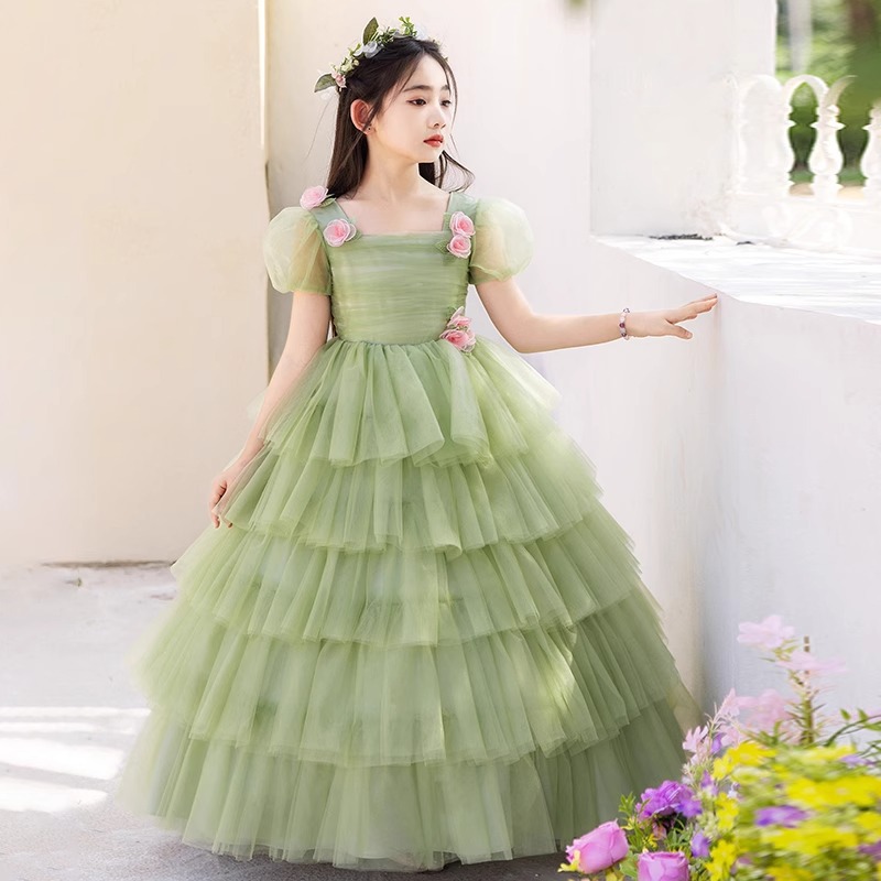 https://fulmo-img-server.com/petitdress/62fd5f78-3c46-4556-bc94-c91f77ad7658.jpg