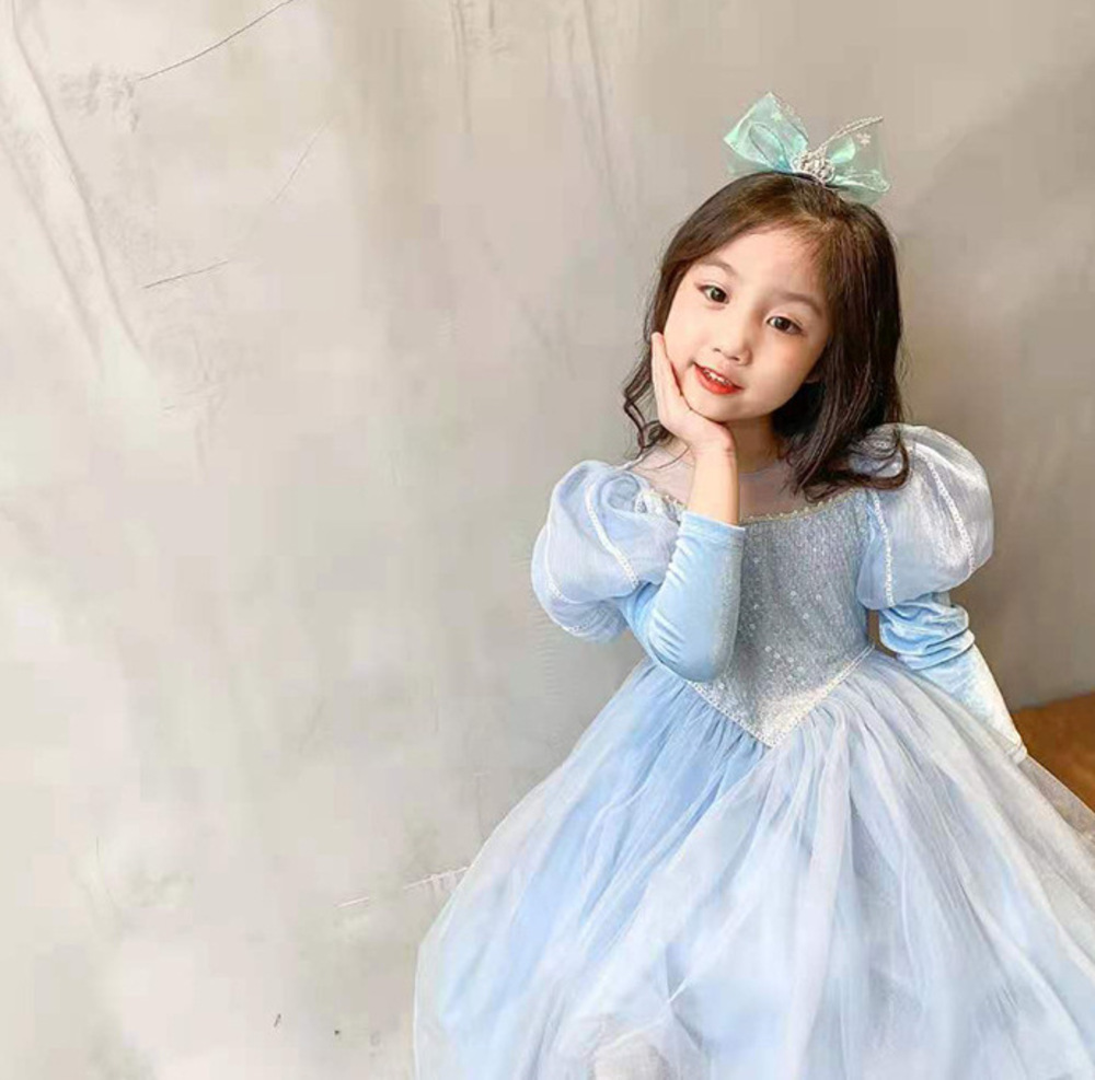 https://fulmo-img-server.com/petitdress/632e593f09fb297eee7101d45ee19615.jpg