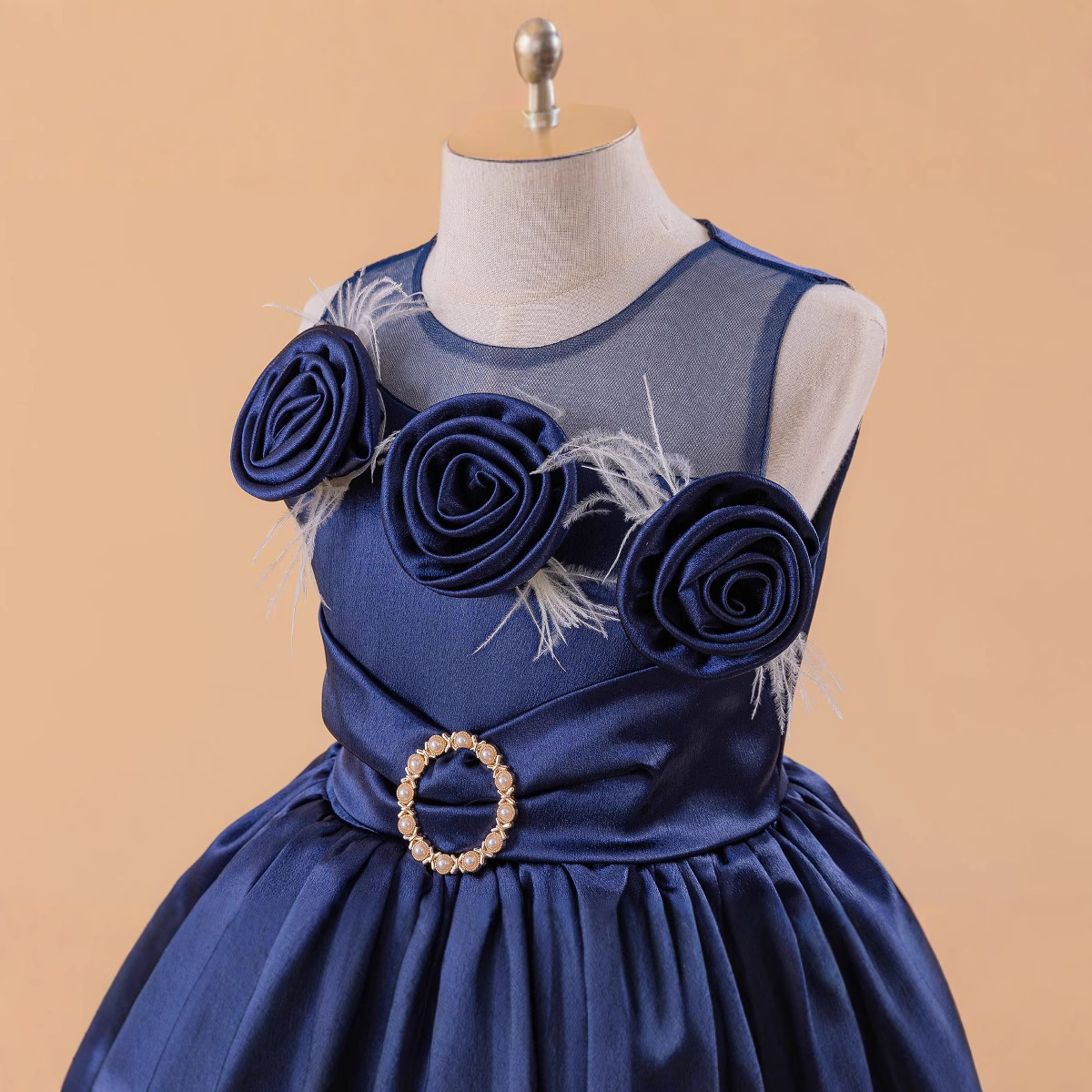 https://fulmo-img-server.com/petitdress/681227b6-28c5-4d90-b4ef-072136f2d984.jpg