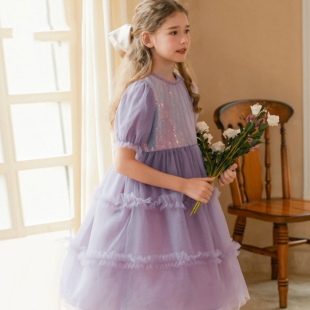 https://fulmo-img-server.com/petitdress/6911bbd38606e255257171d7a8cdc9f6.jpg