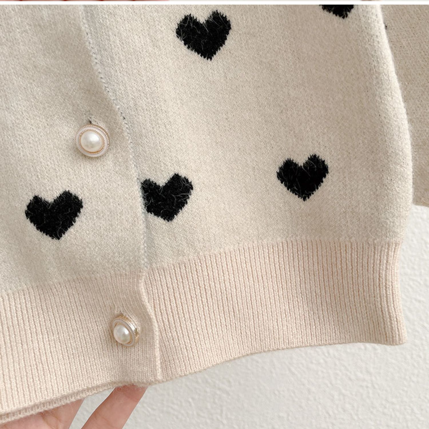 https://fulmo-img-server.com/petitdress/697fba61-28ef-43bf-9d14-f807e7e678ac.jpg