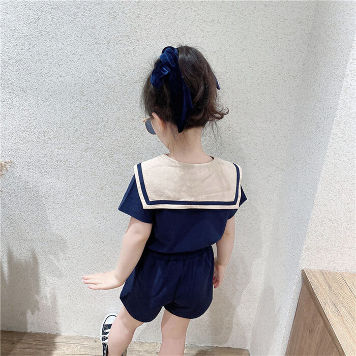 https://fulmo-img-server.com/petitdress/6984e8fecddf0b0921109edaa0a526d4.jpg