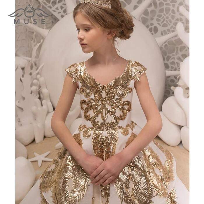 https://fulmo-img-server.com/petitdress/69dd834e1c796204c43d007b28ee37e5.jpg